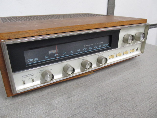 lot 152 image: Vintage SHERWOOD S-8800 Stereo Receiver