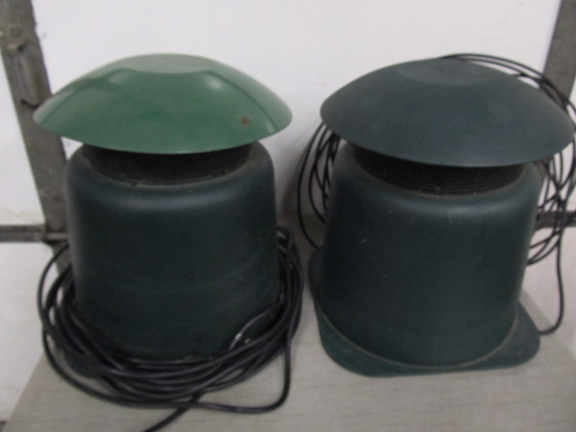 lot 154 image: 2 Good Quality OUTDOOR Speakers