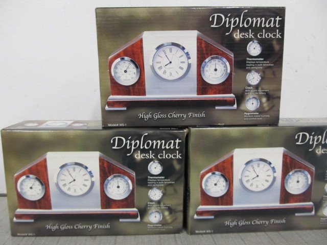 lot 219 image: 3 NEW Diplomat Desk Clocks