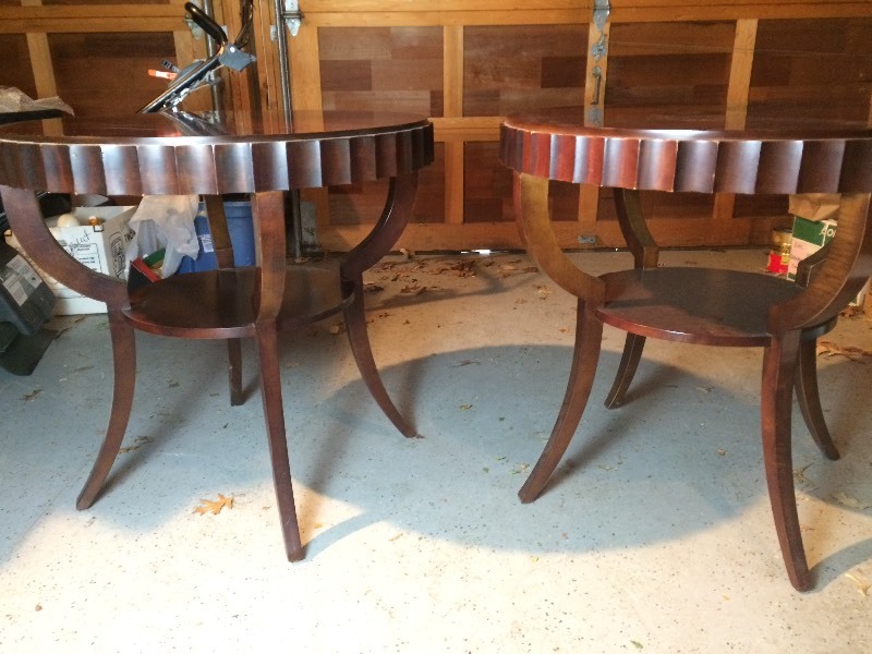 lot 6 image: High End Matching Pair of Parlor Tables from Gabberts