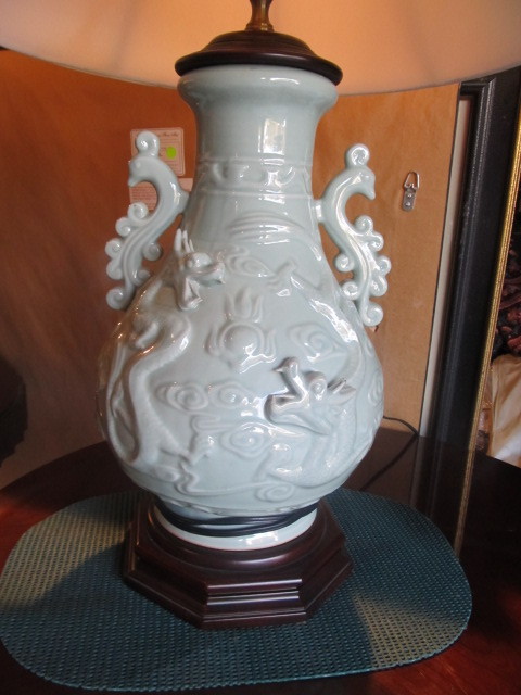 lot 7 image: Matching Pair of High End WILDWOOD Oriental DragonTable Lamps 