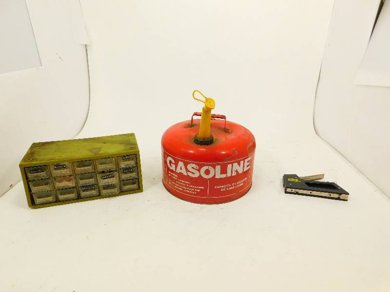 Random Garage Items