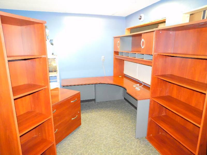 Bush Office Furniture Desk with Extras