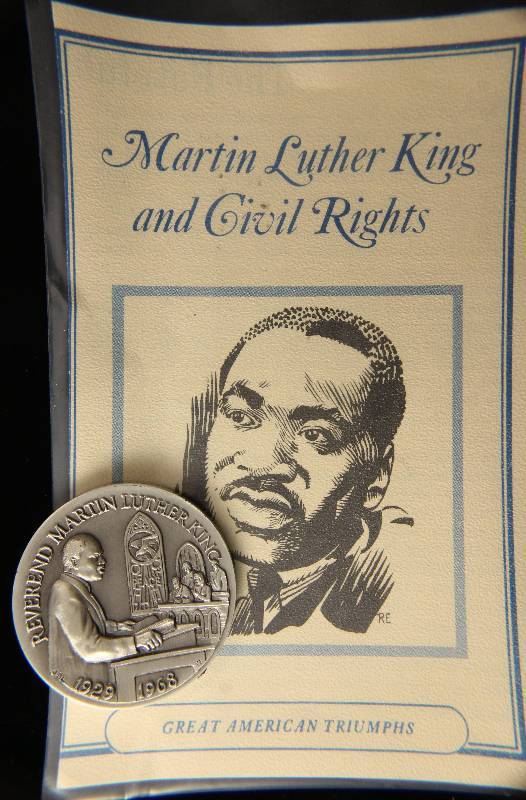 VINTAGE MARTIN LUTHER KING 1.15 TROY OZ. STERLING SILVER ART ROUND LONGINES SYMPHONETTE SOCIETY