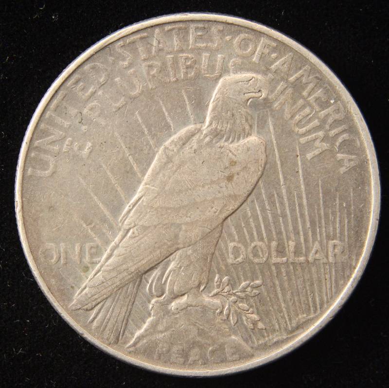 1922 PEACE SILVER DOLLAR VF
