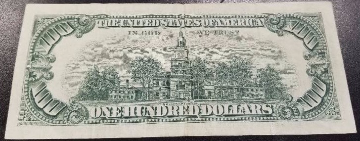 1966 US RED SEAL $100 FEDERAL RESERVE NOTE AU