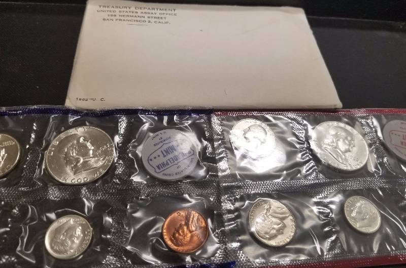 1962 US SILVER MINT SET (10 COINS)