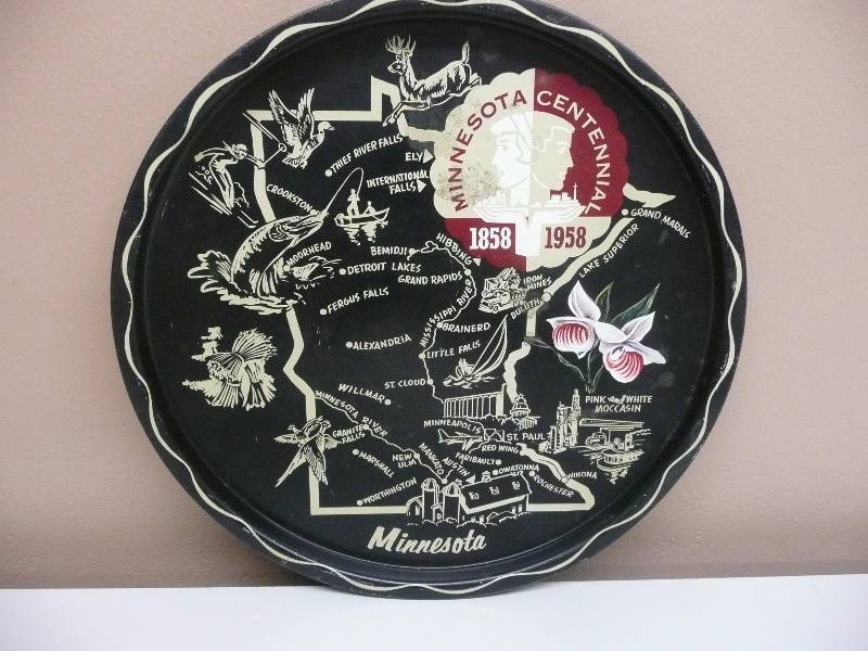 lot 16 image: VINTAGE 1958 - Minnesota Centennial 1858-1958 BLACK MINNESOTA TRAY - APPROX 11ROUND - SEE PICTURES