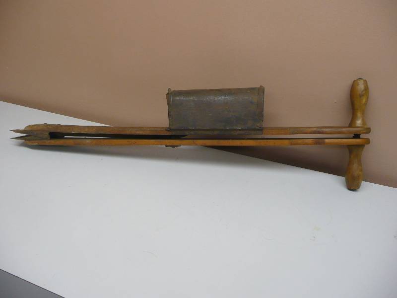 lot 28 image: Antique Wooden One Row Corn Planter - ANTIQUE Primitive Farm Tool Rustic Barn Decor - GOOD CONDITION SEE PICTURES