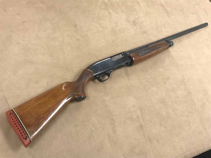 lot 3 image: Winchester Model 1200 Shotgun