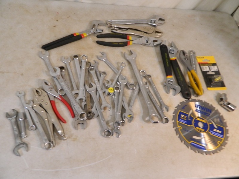 lot 58 image: Wrenches, Pliers, Etc