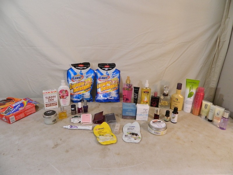 lot 82 image: Personal Products