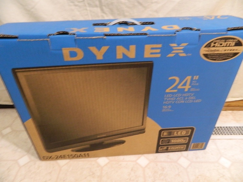 lot 25 image: New Dynex 24 LED  Flatscreen TV