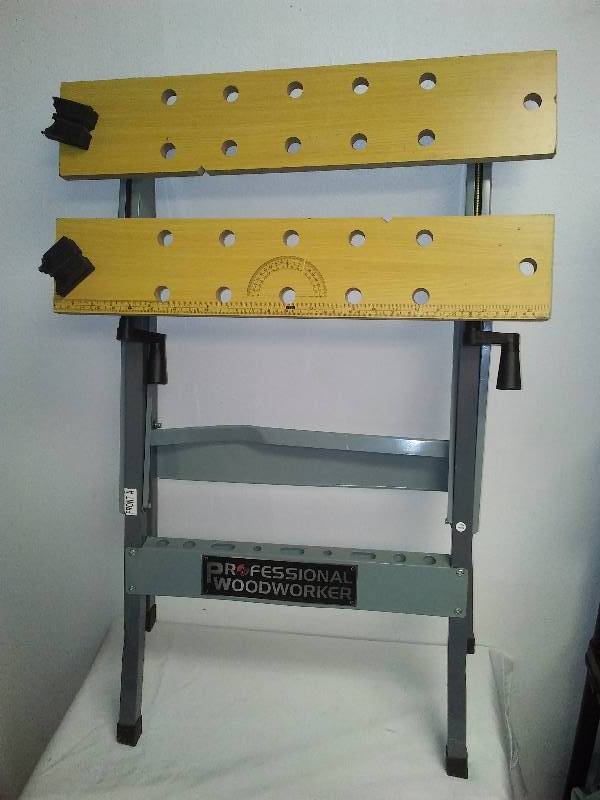 lot 39 image: Professional Woodworker folding workbench table