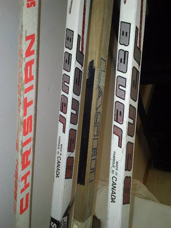 lot 108 image: Hockey Sticks (4) Bauer, Christian