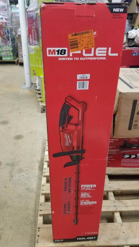 Milwaukee M18 FUEL 18-Volt Lithium-ion Brushless Cordless Hedge Trimmer (Tool Only) in like New working conditions