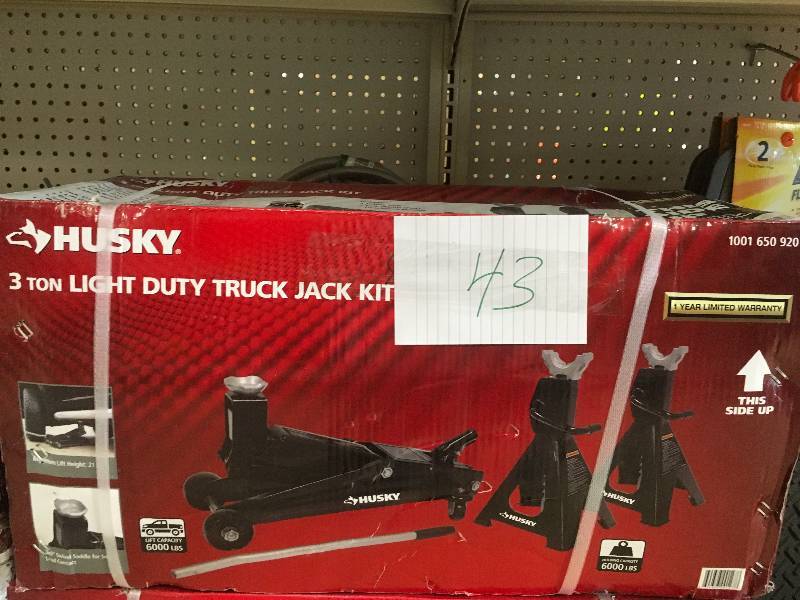 Husky 3-Ton Light Duty Truck Jack Kit not used