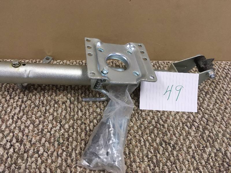Bolt on swivel trailer jack- missing wheel