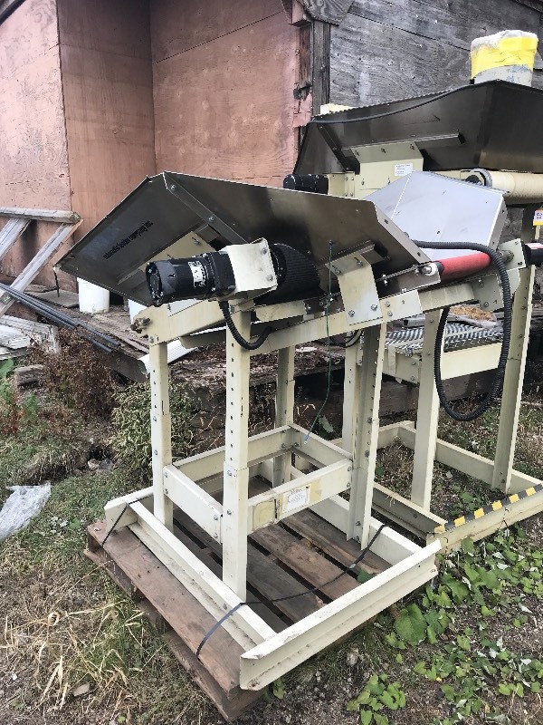 CONVEYOR HOPPER