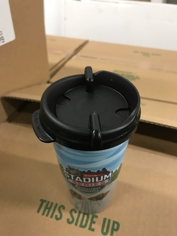 LOT OF NHL STADIUM SERIES TUMBLERS
