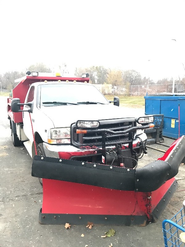 PLOW  DUMP TRUCK