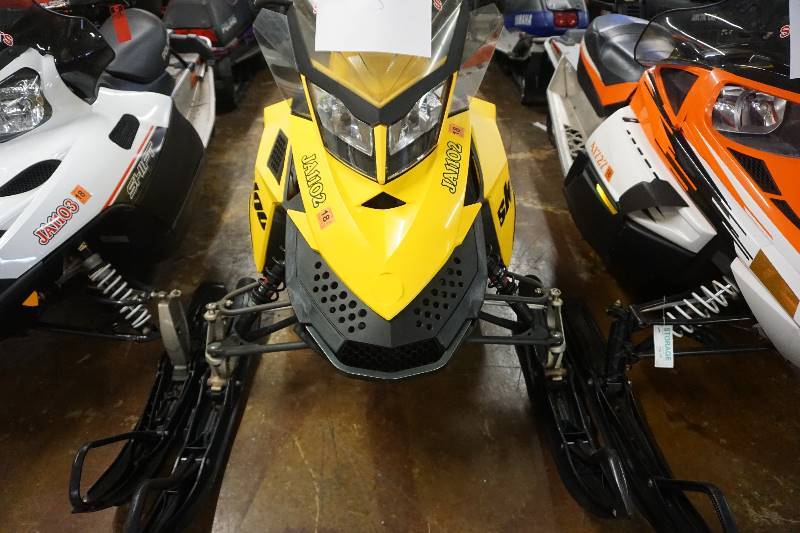 lot 3 image: 2013 Ski Doo MXZ 600 ACE