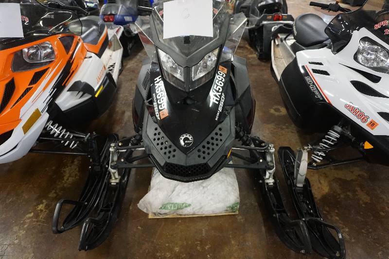 lot 6 image: 2010 Ski Doo GSX 550