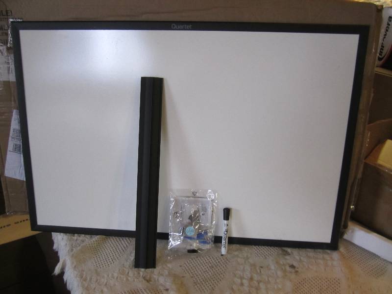 lot 10 image: Quartet Classic Melamine Dry Erase ...