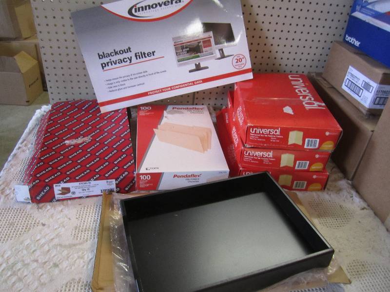 lot 41 image: Lot of Office Supplies See Photos...