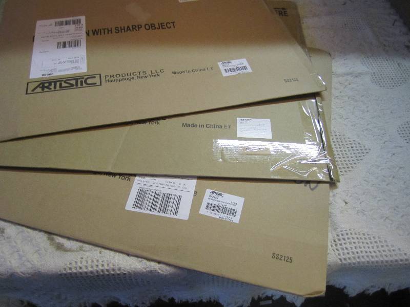 lot 56 image: Lot of 3 Desk Protector Pads 21 x ...