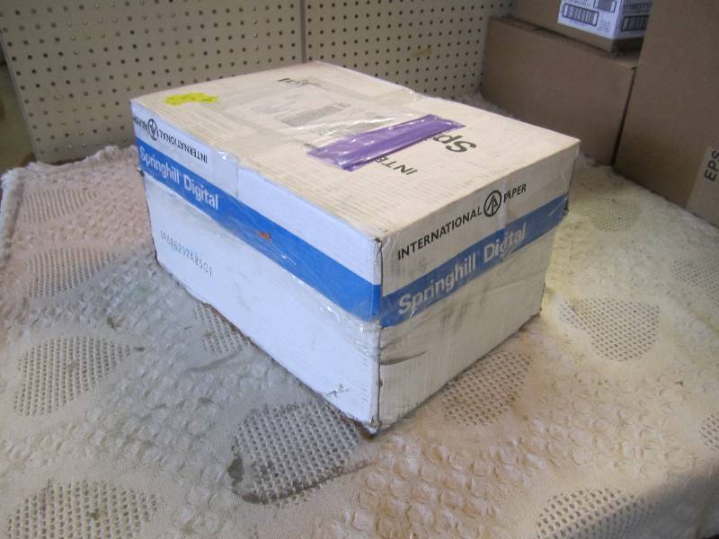 lot 70 image: Case of 1000 Sheets 11 x 17 Print...