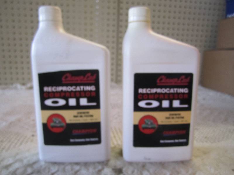 lot 85 image: 2 Quarts Champion Synthetic Recipro...