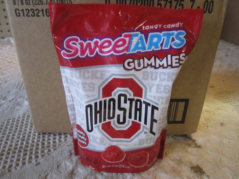 lot 98 image: Case of 8 Bags Sweetarts Gummies 8 ...