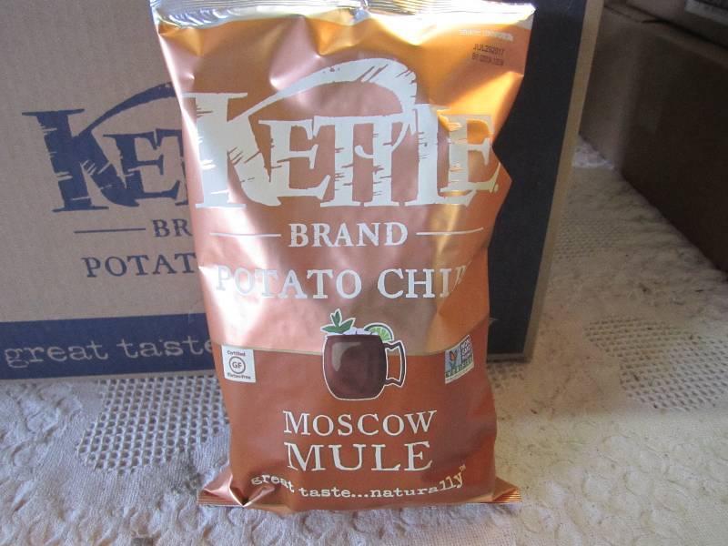 lot 109 image: Case of 12 Bags Kettle Brand Potato...