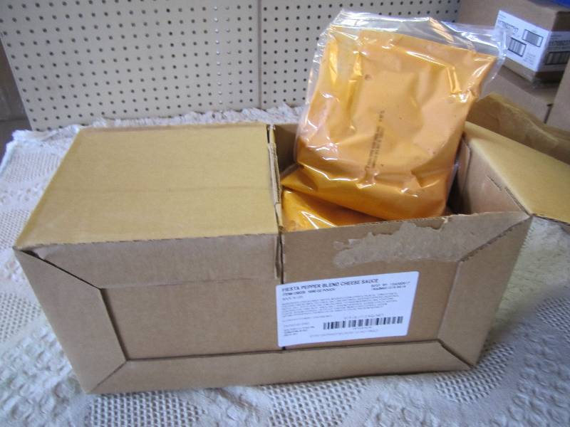 lot 123 image: Case of 10 Bags Fiesta Pepper Blend...