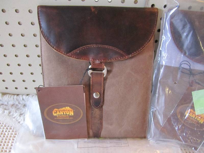 lot 154 image: Lot of 2 Canyon Outback Leather Box...