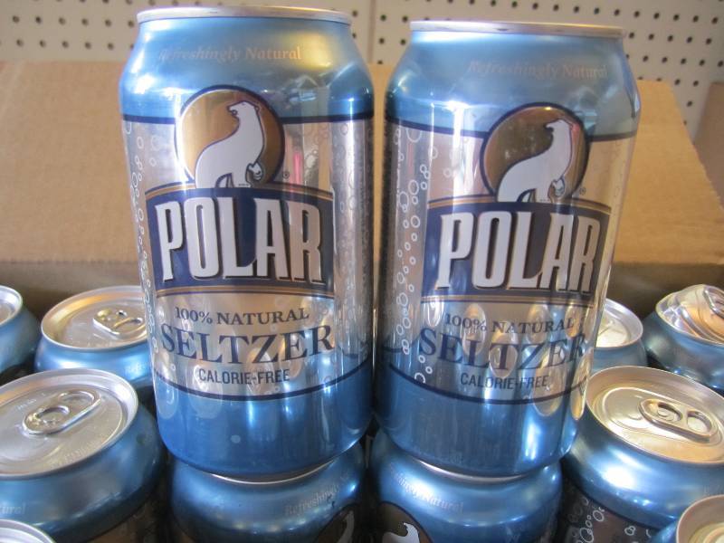 lot 178 image: Box of 24 Cans Polar Seltzer Best b...