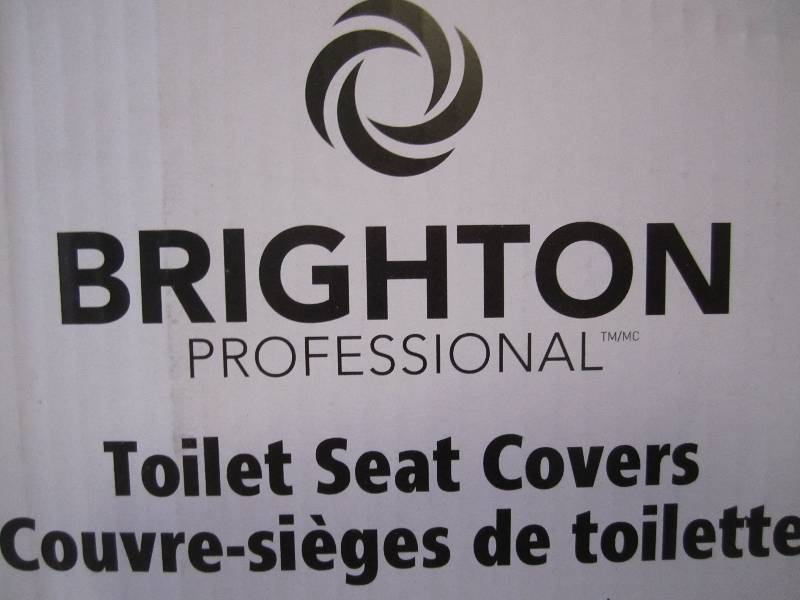 lot 195 image: Case of 5000 Toilet Seat Covers 20 ...