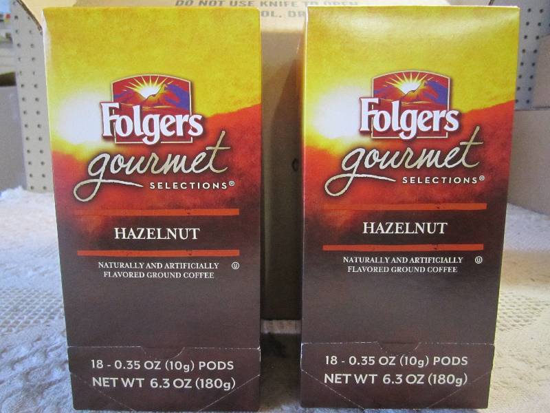 lot 197 image: Case of Folgers Gourmet Hazelnut Gr...