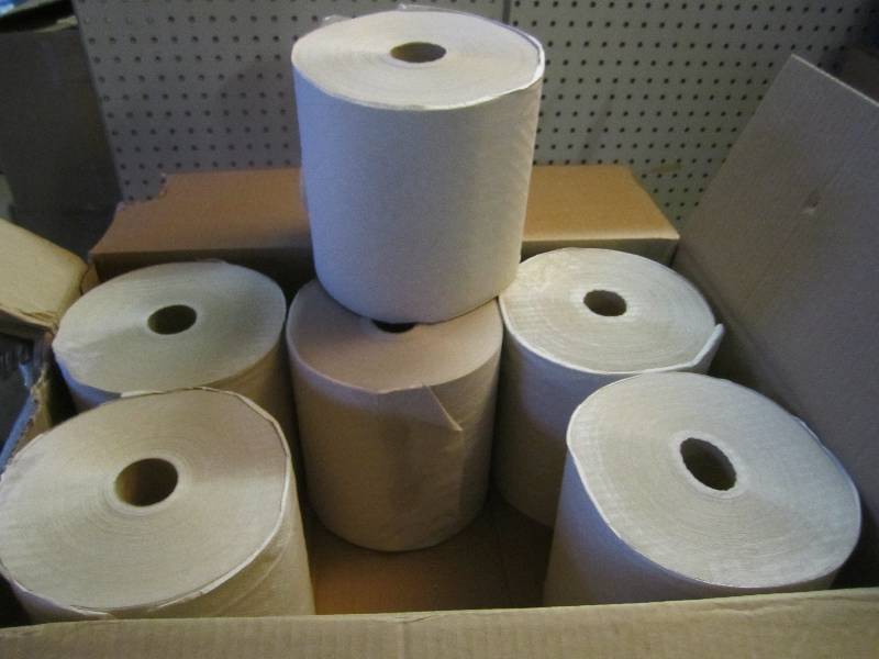 lot 205 image: Case of 6 Rolls of Brown Roll Towel...