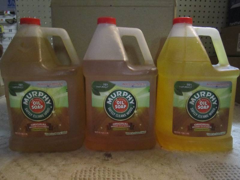lot 250 image: Lot of 3 Murphy Pure Vegetable Oil ...