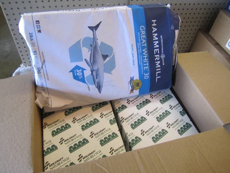 lot 281 image: Lot of 9 Reams Printer Paper 8 Ream...