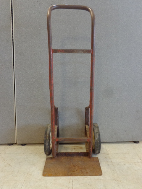 lot 40 image: Hand Dolly