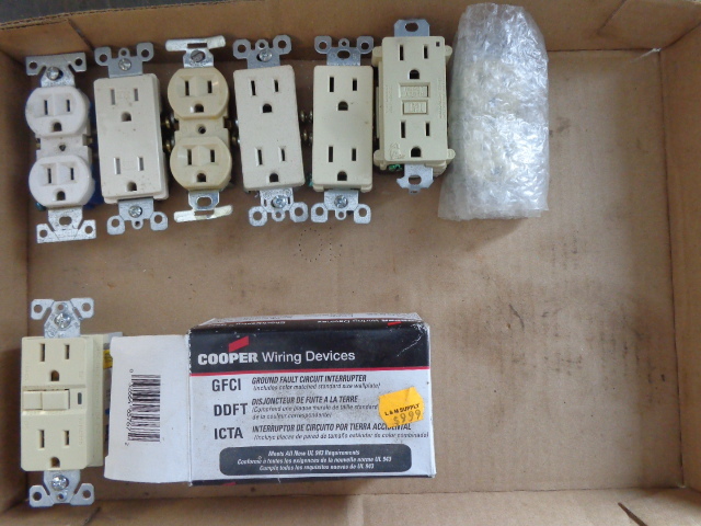lot 36 image: Electrical Outlets