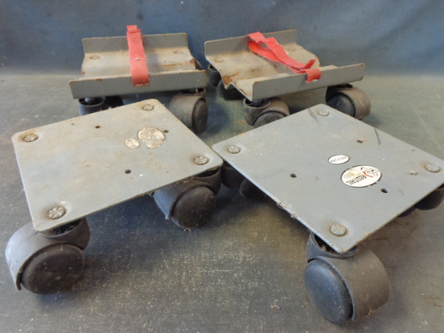 lot 80 image: Snowmobile Dollys