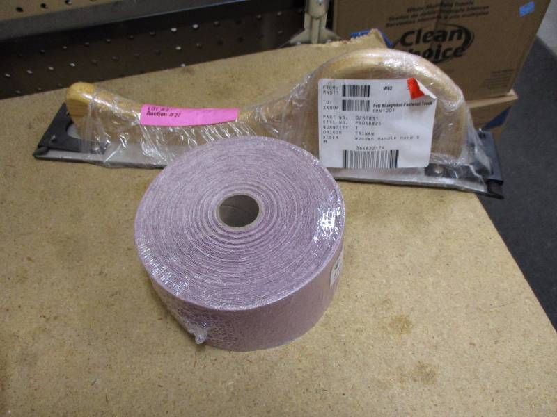 Sanding Block & Media Roll
