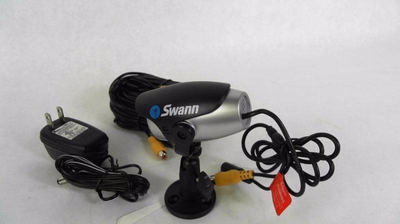 lot 2203 image: SWANN SW211STY-13100 SECURITY CAMERA Do-It-Yourself STYLECAM HOME  OFFICE COLOR