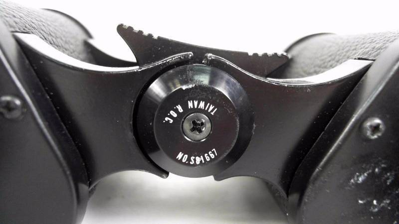 lot 2217 image: VINTAGE BUSHNELL EXPO 7x35 S81667 BINOCULARS COATED OPTICS w BROWN CASE