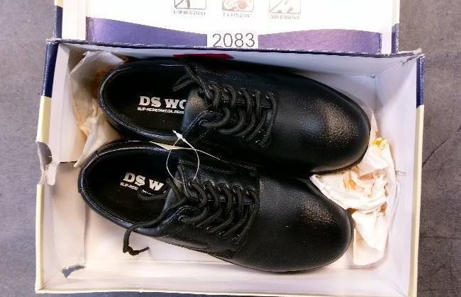 lot 2083 image: Deer Stags Mens Service Oxford Shoes - Black - Size 7