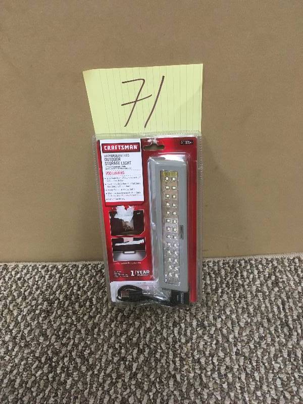 lot 71 image: Craftman Rechargeable LeD Outdoor Storage Light - Open Box